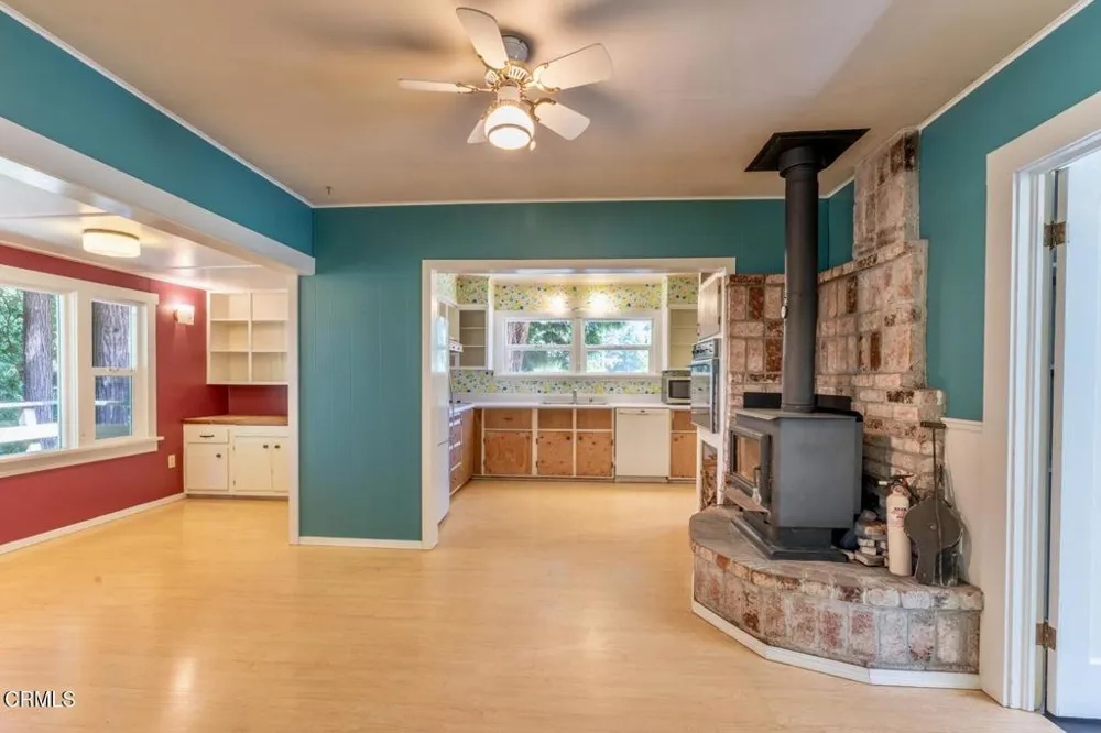 18961 Symes Lane Fort Bragg, CA 95437