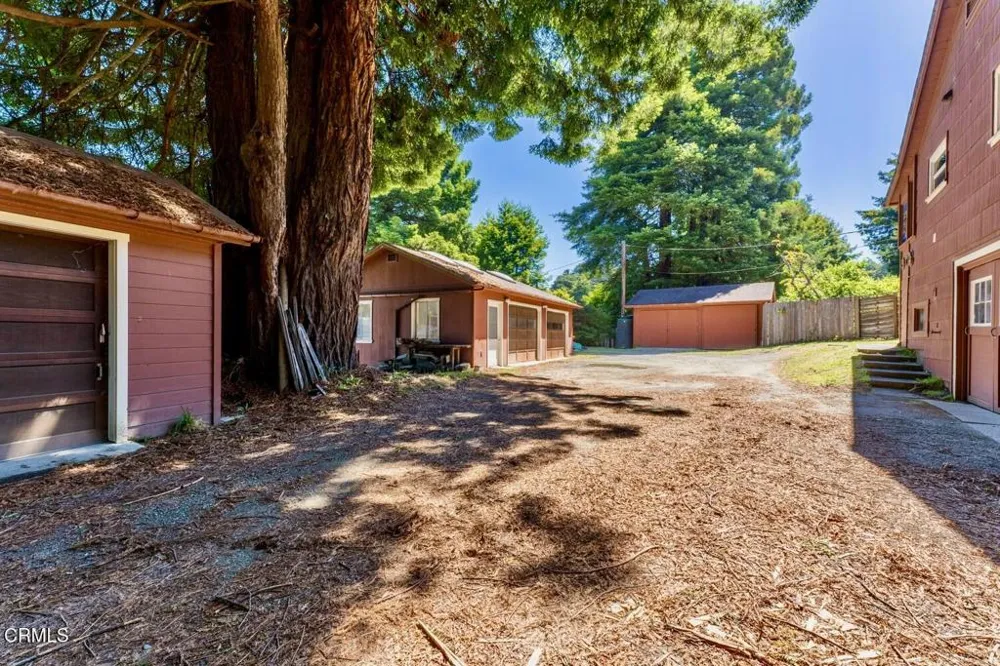 18961 Symes Lane Fort Bragg, CA 95437
