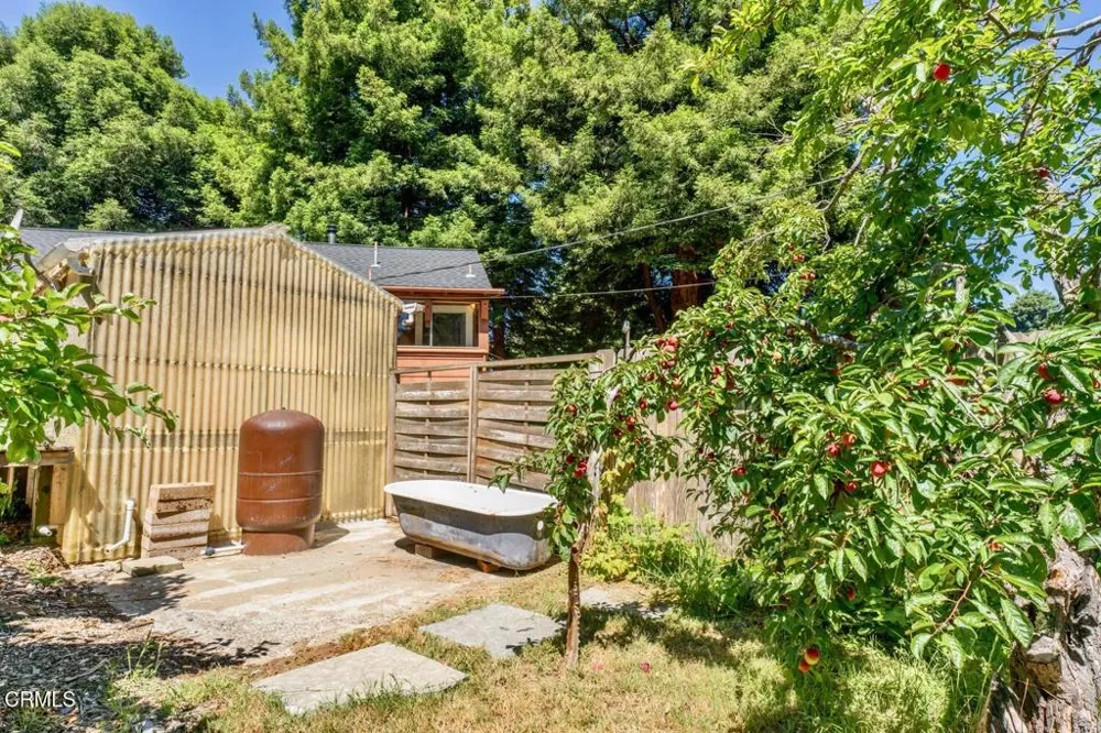 18961 Symes Lane Fort Bragg, CA 95437