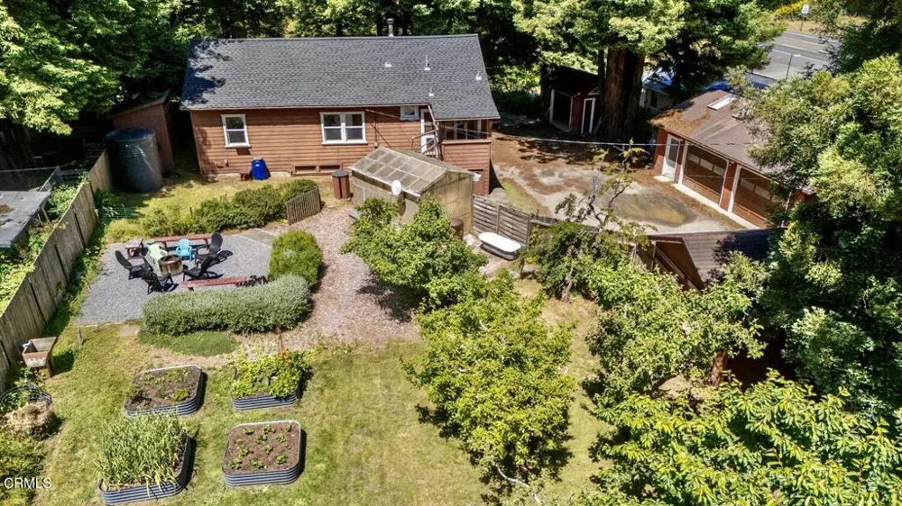 18961 Symes Lane Fort Bragg, CA 95437