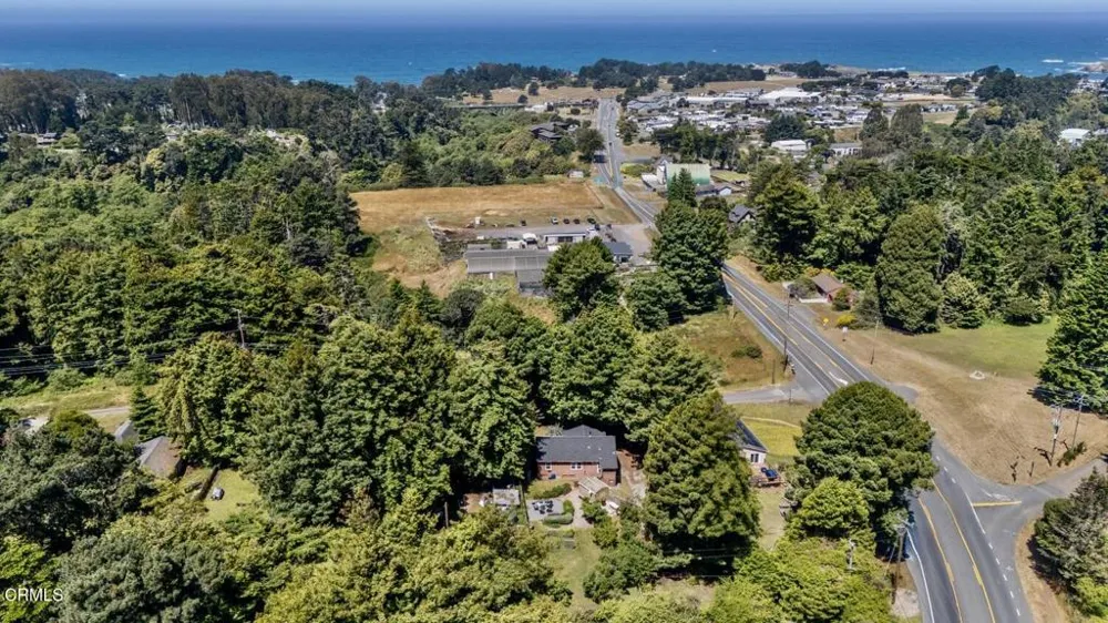 18961 Symes Lane Fort Bragg, CA 95437