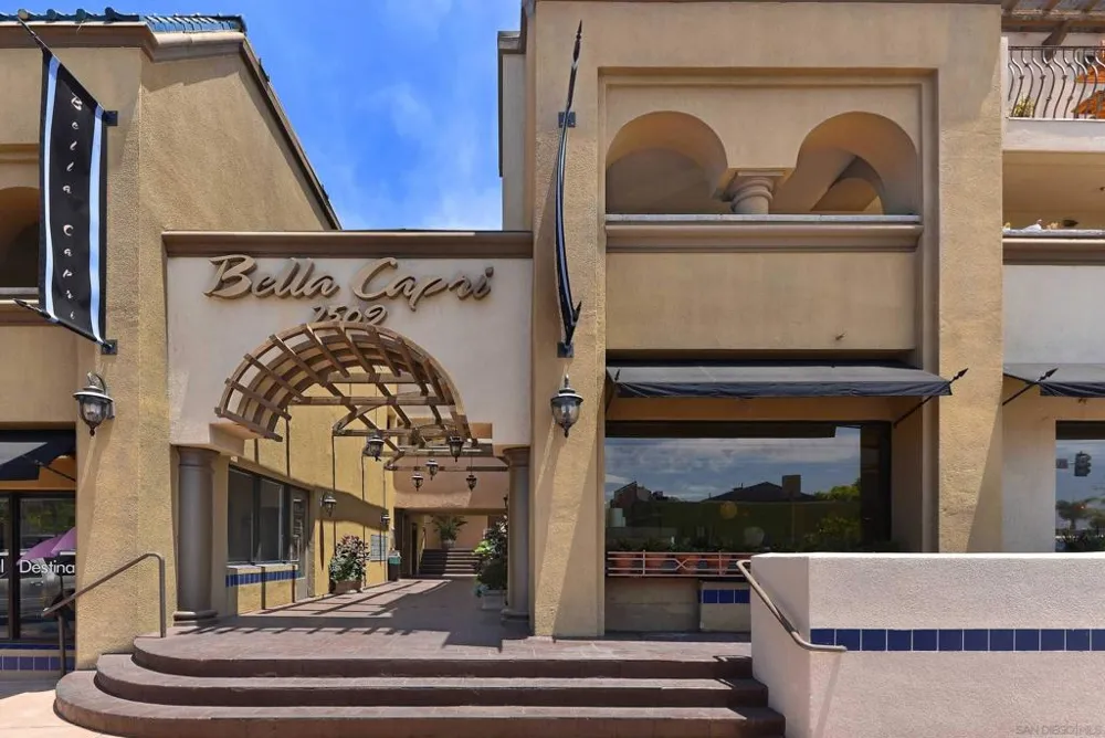 7509 Draper Ave #306 La Jolla, CA 92037