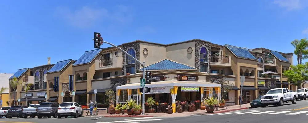 7509 Draper Ave #306 La Jolla, CA 92037