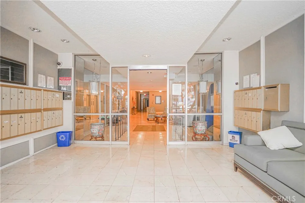 400 S La Fayette Park Pl  #314 Los Angeles, CA 90057
