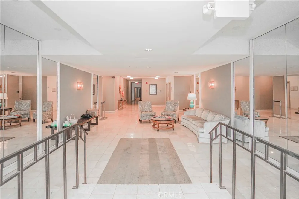 400 S La Fayette Park Pl  #314 Los Angeles, CA 90057