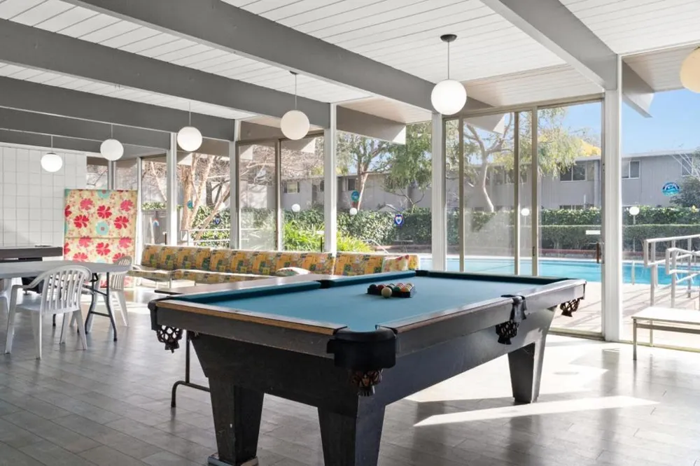 3263 Benton Street Santa Clara, CA 95051