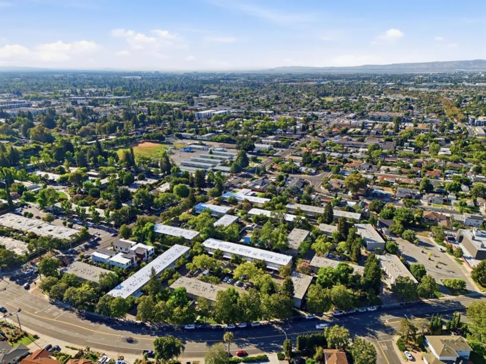 3263 Benton Street Santa Clara, CA 95051