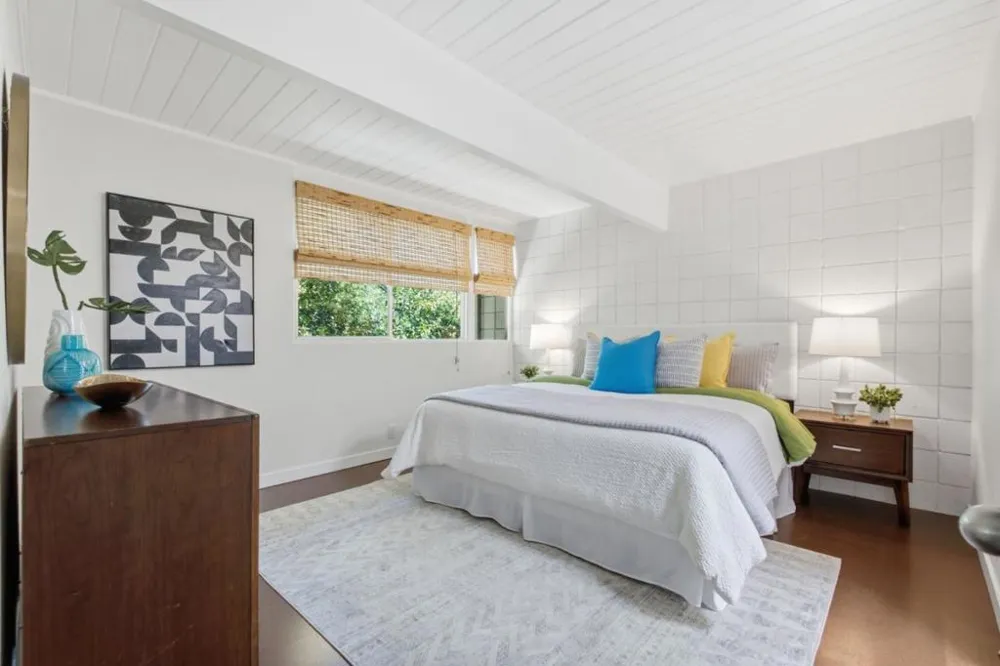 3263 Benton Street Santa Clara, CA 95051
