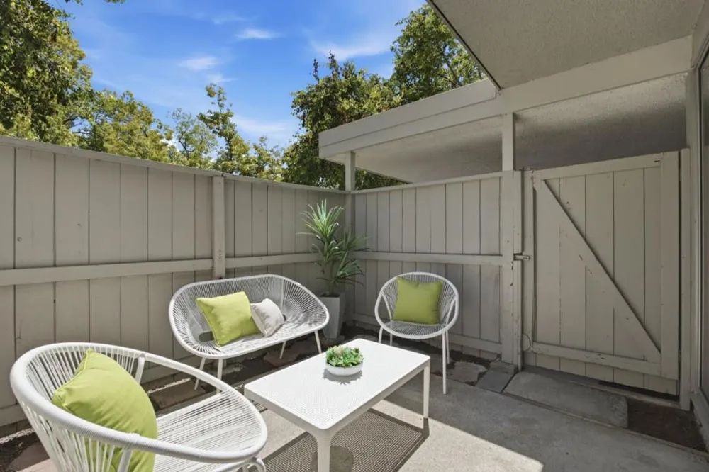 3263 Benton Street Santa Clara, CA 95051