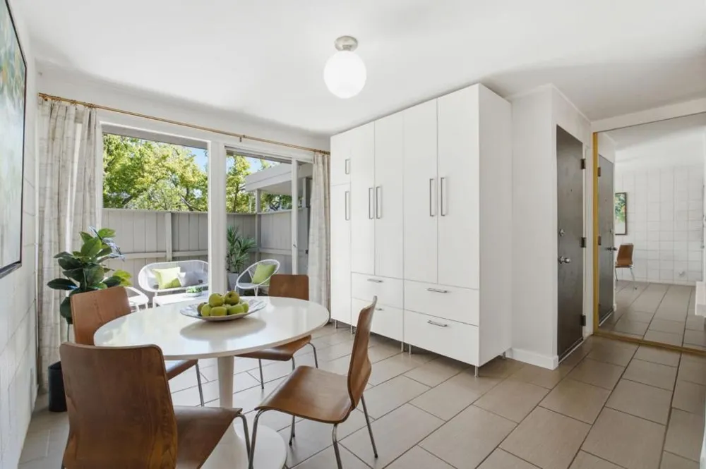 3263 Benton Street Santa Clara, CA 95051