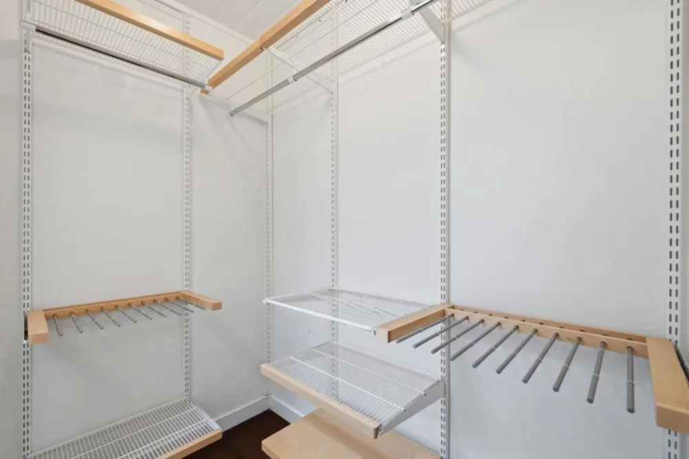 3263 Benton Street Santa Clara, CA 95051