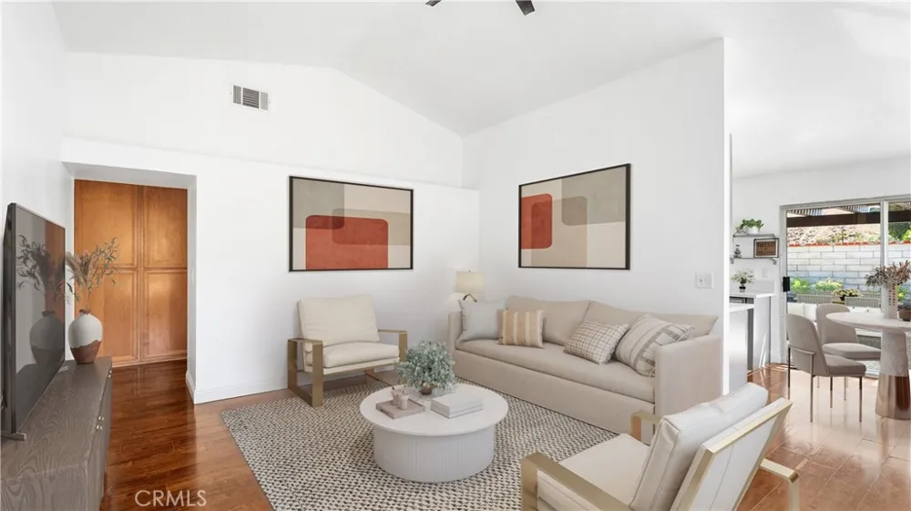28924 Raintree Lane Saugus, CA 91390
