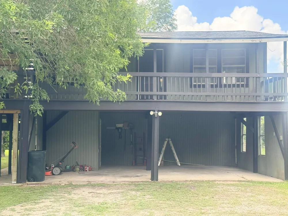 788 Riverside Drive Palacios, TX 77465