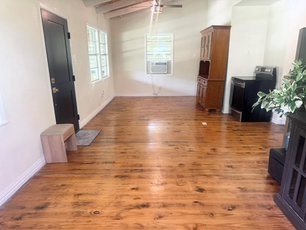 788 Riverside Drive Palacios, TX 77465