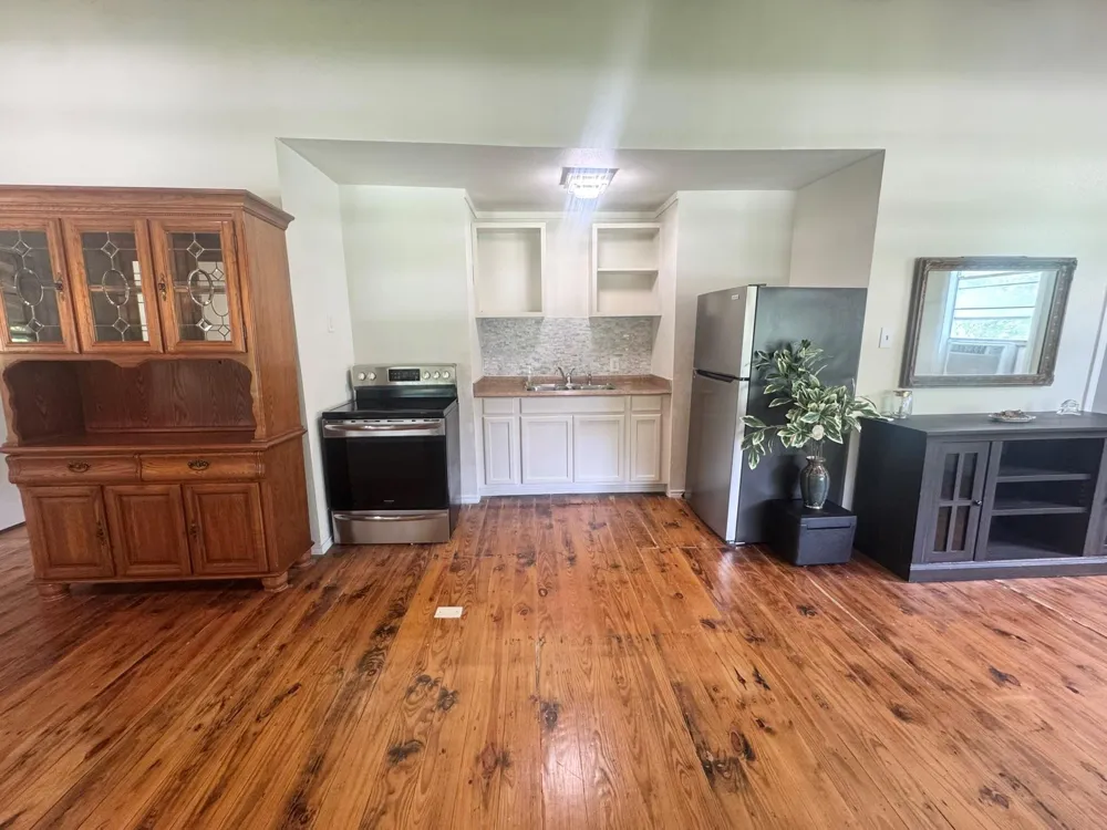788 Riverside Drive Palacios, TX 77465