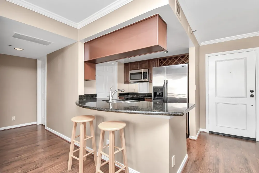 3525 Sage Road #1314 Houston, TX 77056