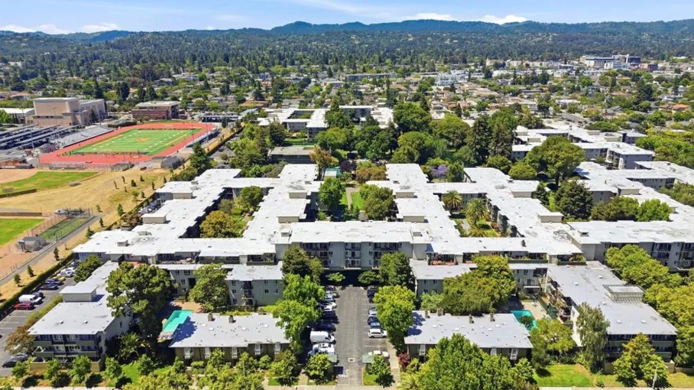 815 Humboldt Street #302 San Mateo, CA 94401