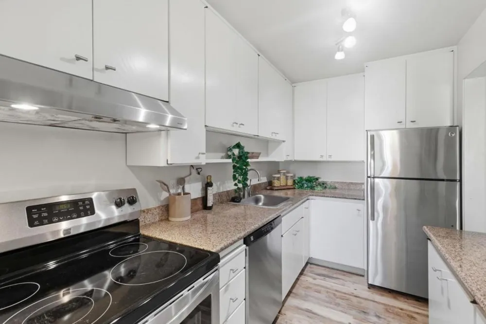 815 Humboldt Street #302 San Mateo, CA 94401
