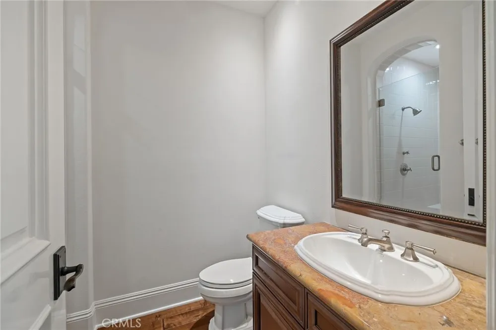 30 Surfspray Bluff Newport Coast, CA 92657