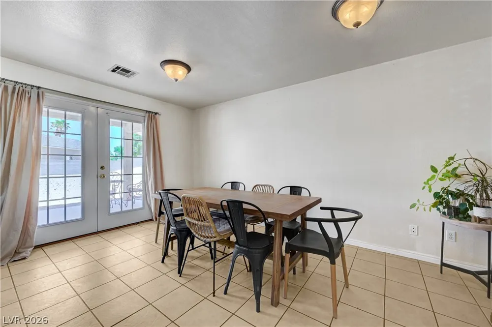 1272 Liston Avenue Logandale, NV 89021