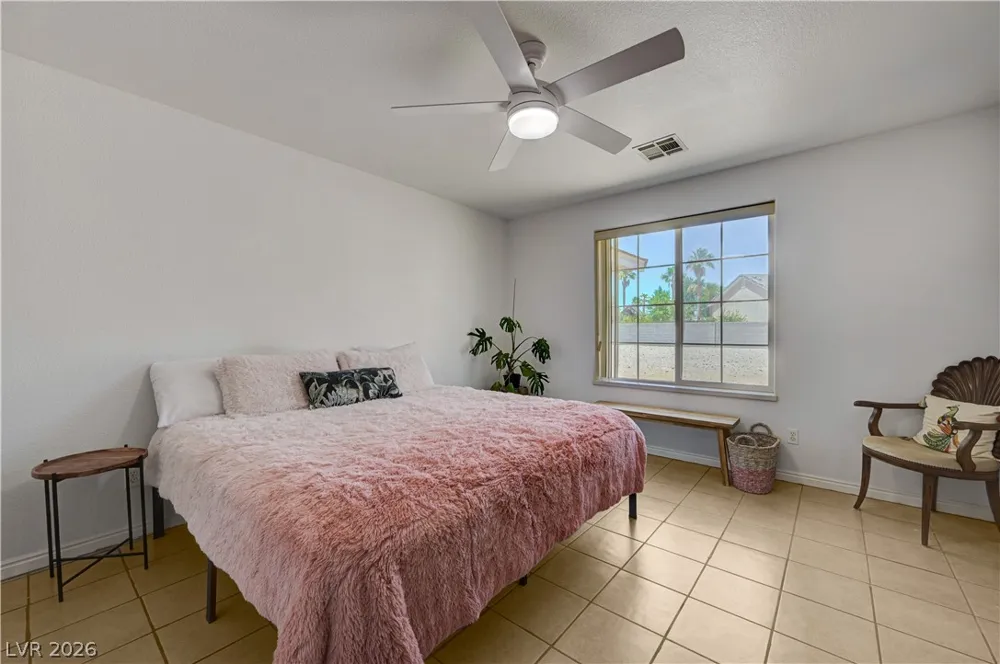 1272 Liston Avenue Logandale, NV 89021