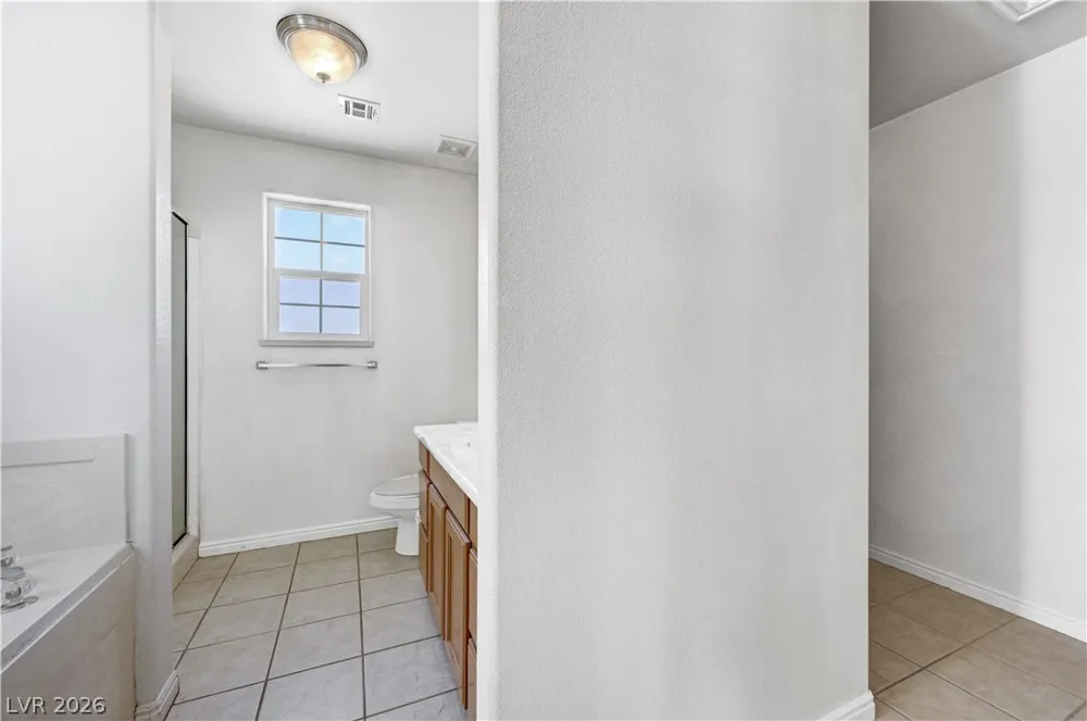 1272 Liston Avenue Logandale, NV 89021