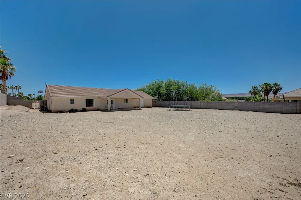 1272 Liston Avenue Logandale, NV 89021