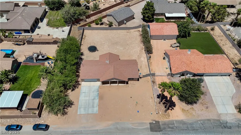 1272 Liston Avenue Logandale, NV 89021