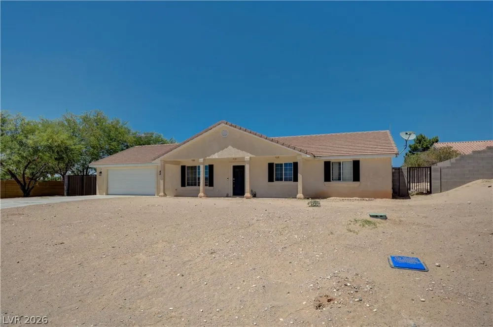 1272 Liston Avenue Logandale, NV 89021