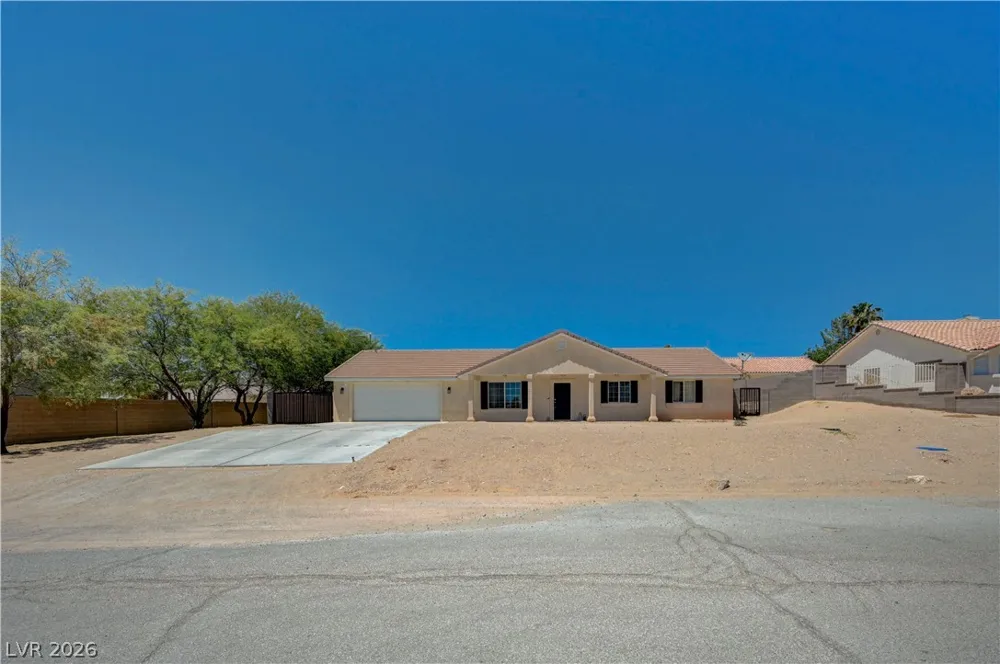 1272 Liston Avenue Logandale, NV 89021