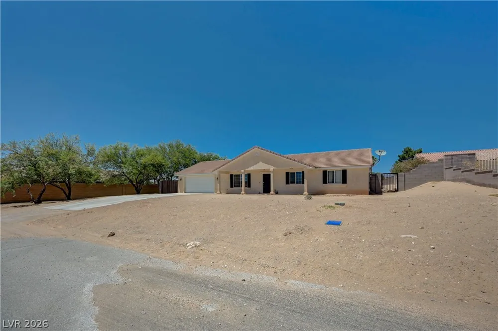 1272 Liston Avenue Logandale, NV 89021