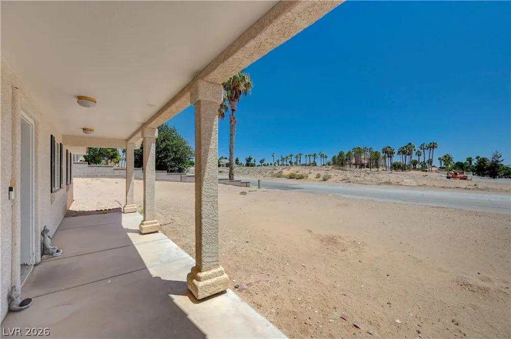 1272 Liston Avenue Logandale, NV 89021
