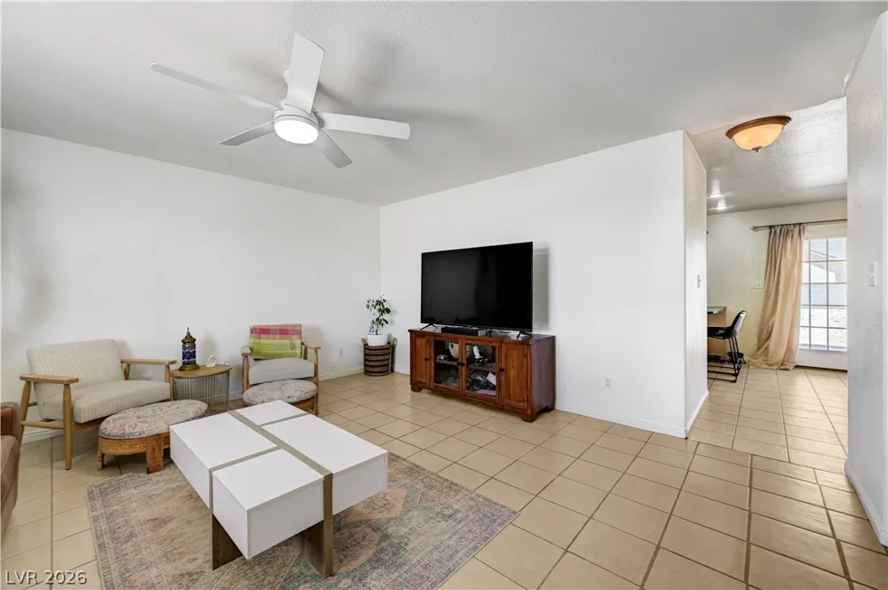 1272 Liston Avenue Logandale, NV 89021