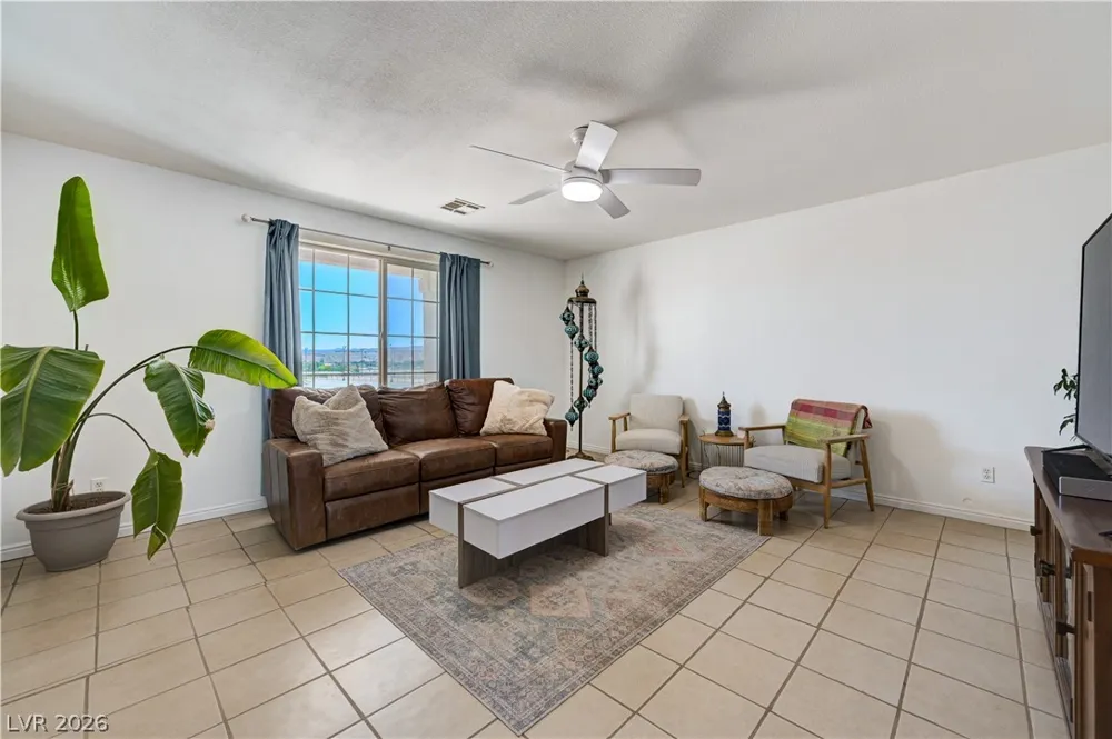 1272 Liston Avenue Logandale, NV 89021