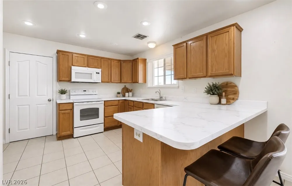 1272 Liston Avenue Logandale, NV 89021