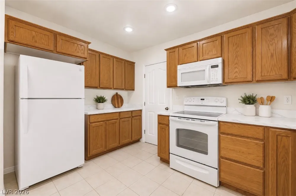 1272 Liston Avenue Logandale, NV 89021