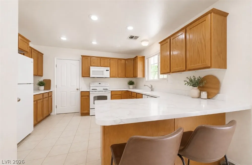 1272 Liston Avenue Logandale, NV 89021