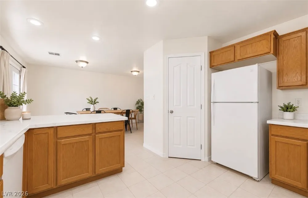 1272 Liston Avenue Logandale, NV 89021