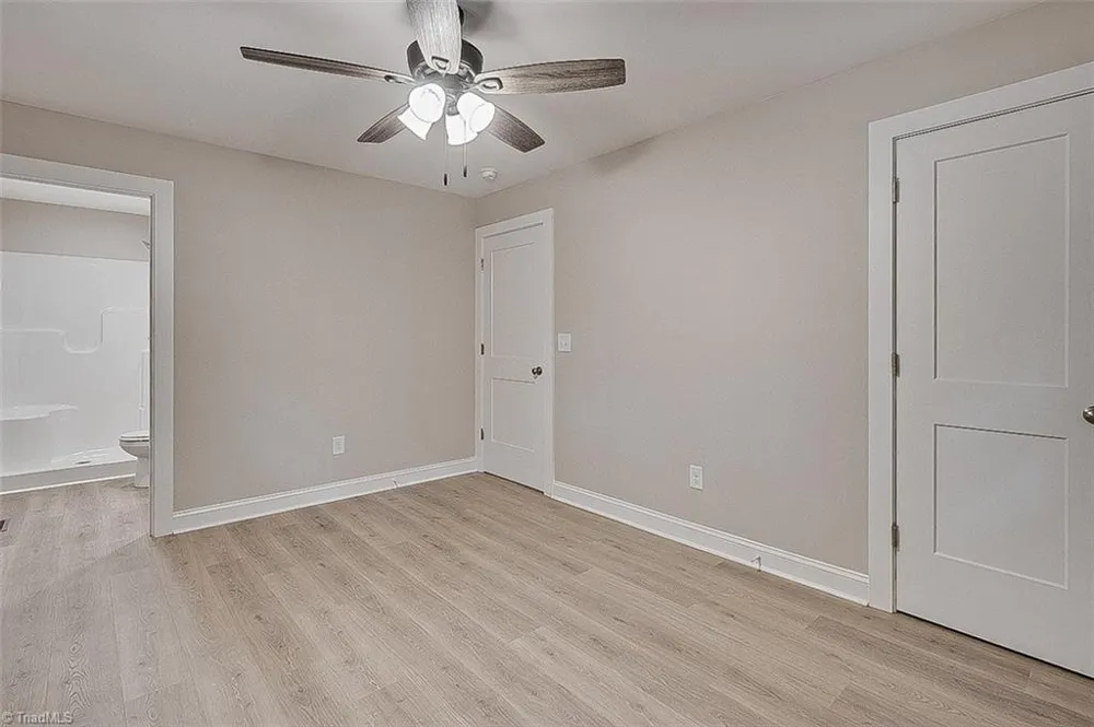 374 Yow Drive Seagrove, NC 27341