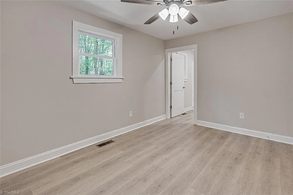 374 Yow Drive Seagrove, NC 27341