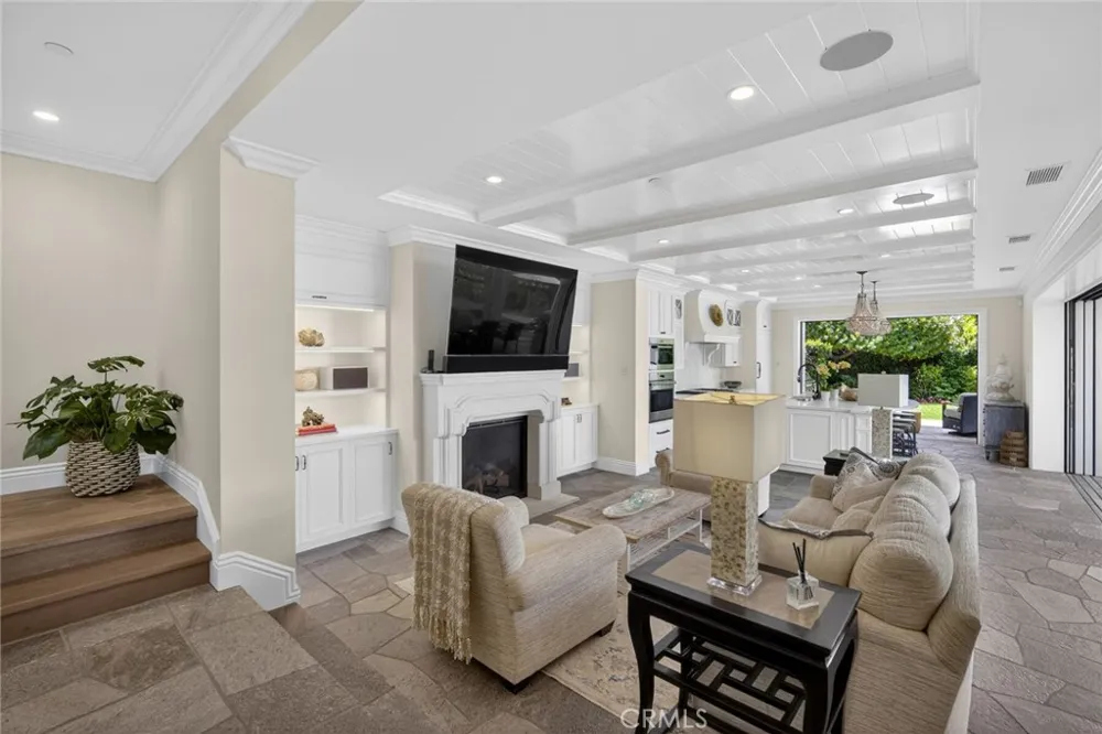 157 EMERALD BAY Laguna Beach, CA 92651