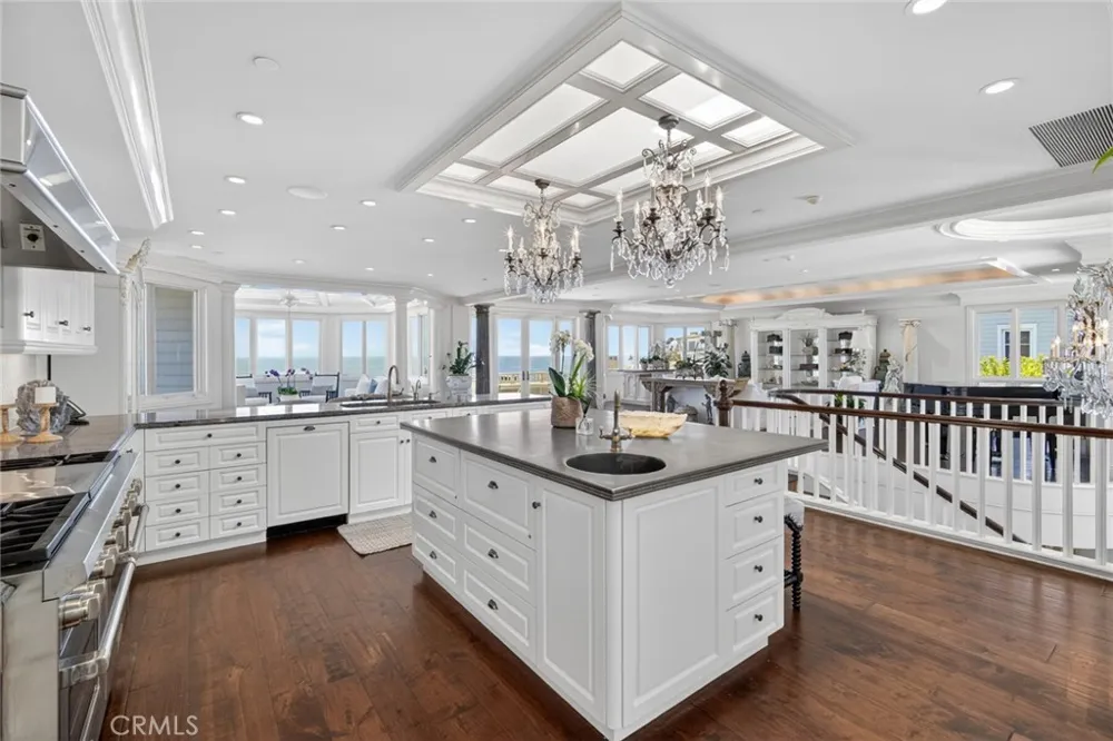 157 EMERALD BAY Laguna Beach, CA 92651