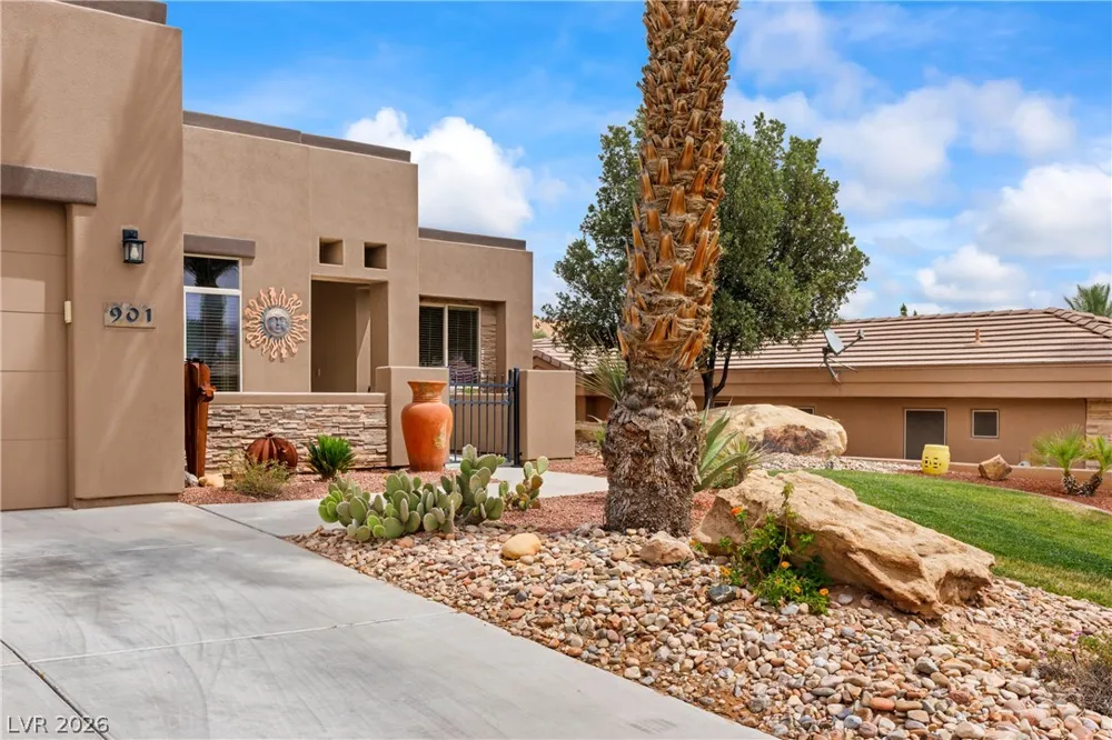 901 Crest View Drive Mesquite, NV 89027
