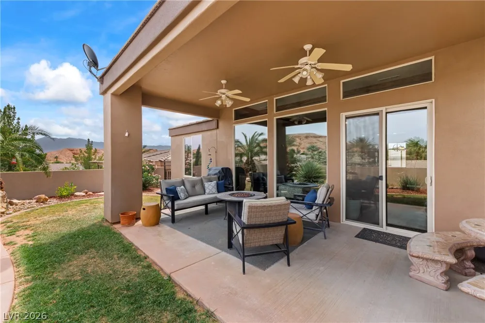 901 Crest View Drive Mesquite, NV 89027
