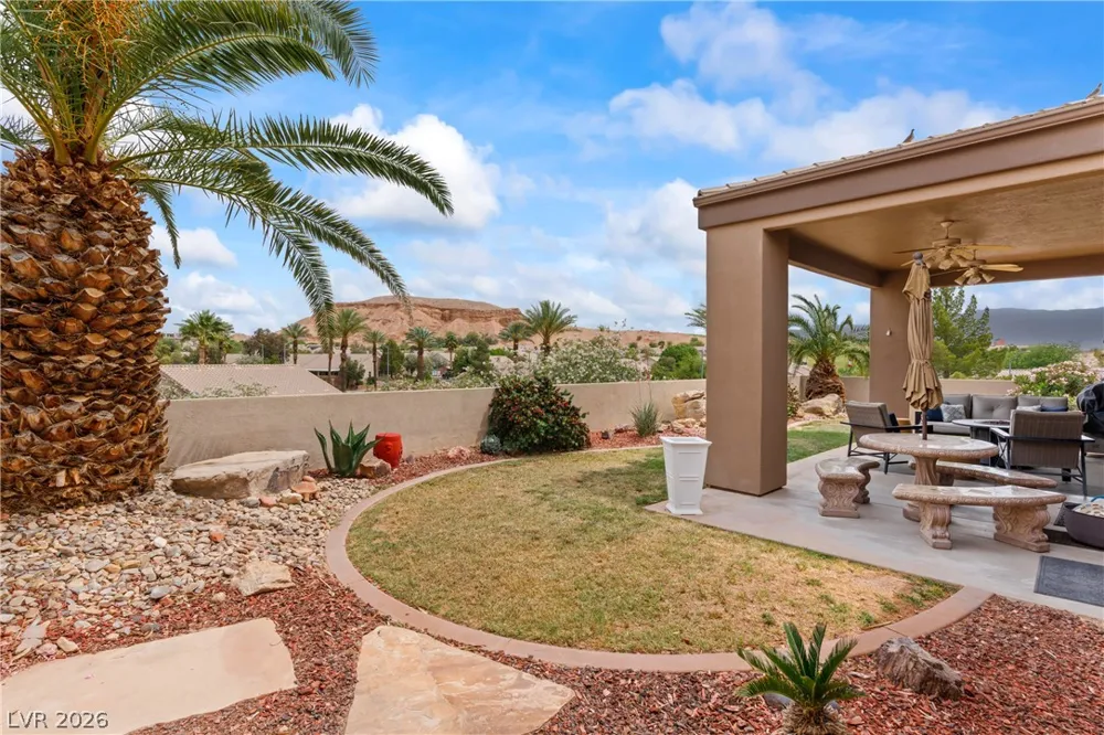 901 Crest View Drive Mesquite, NV 89027