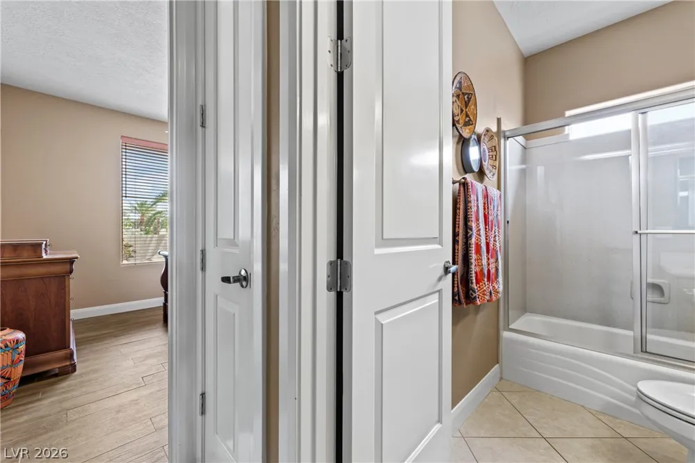 901 Crest View Drive Mesquite, NV 89027