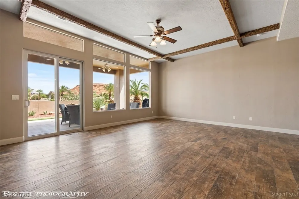 901 Crest View Drive Mesquite, NV 89027