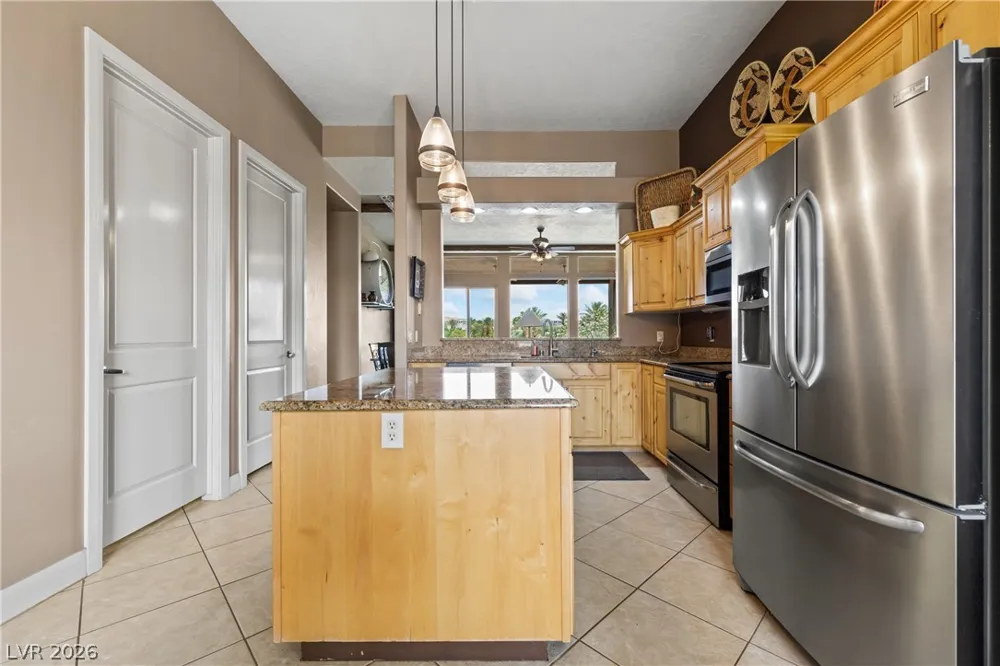 901 Crest View Drive Mesquite, NV 89027