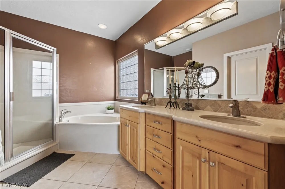 901 Crest View Drive Mesquite, NV 89027