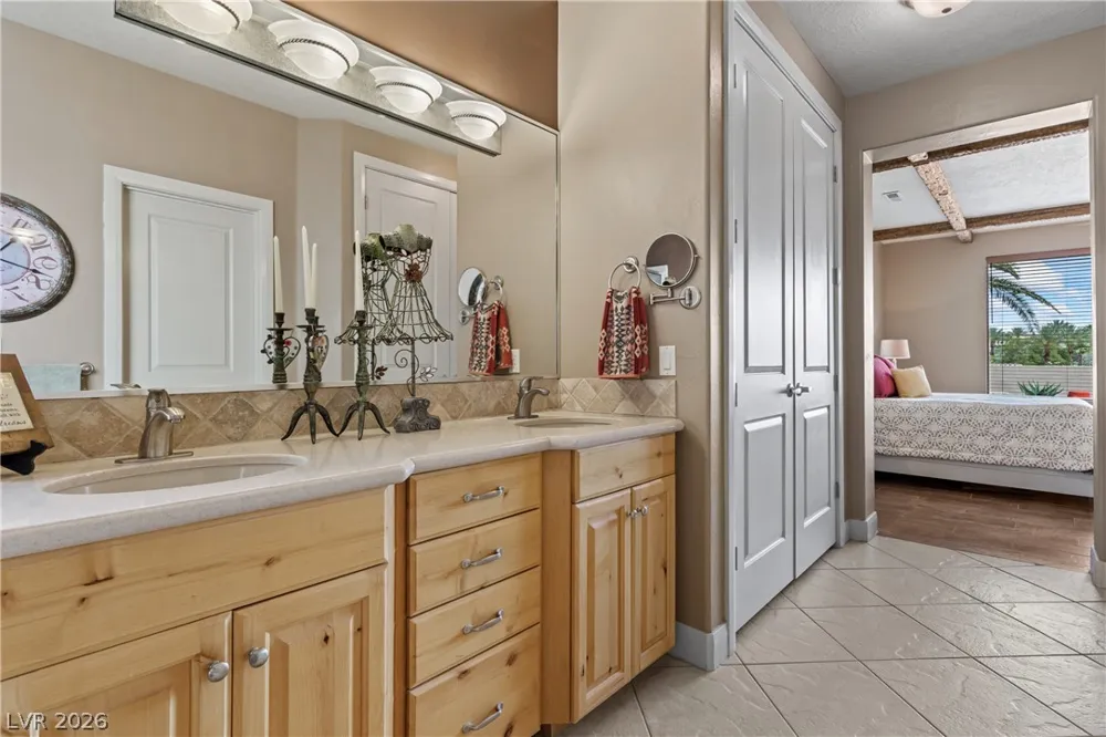 901 Crest View Drive Mesquite, NV 89027
